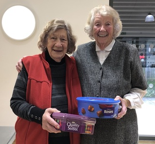 Winners of the Friday Christmas party E/W on handicap were Audrey and Val