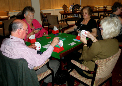 Christmas Dinner 2007 - Table-Play 4