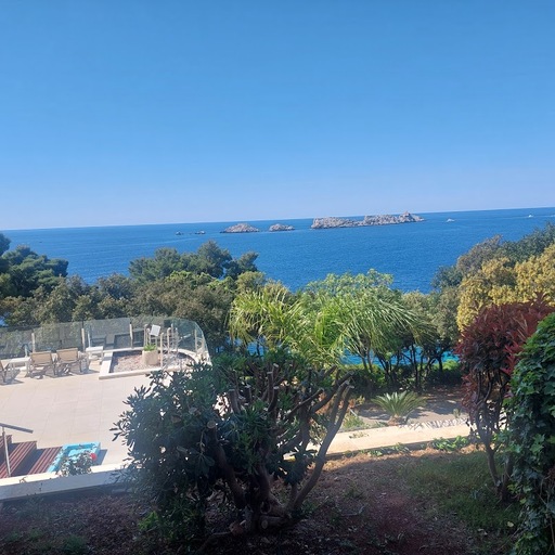 Dubrovnik - Glorious Hotel View