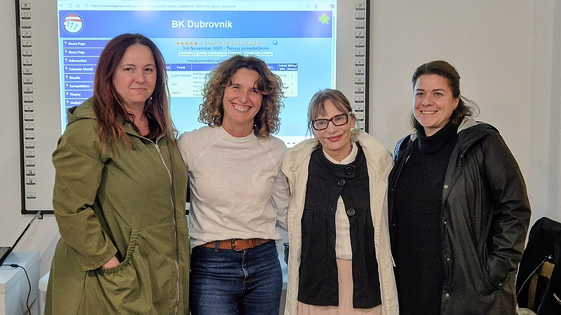 Slam Femmes pobjednice tjednog timskog turnira u bridžu 03.11.2025.