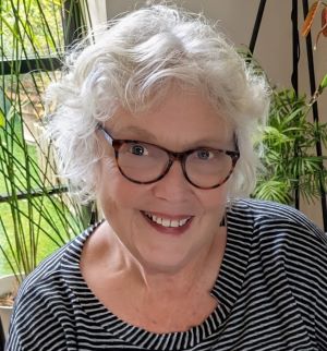 MEET LORETTA , OUR  CLUB  PRESIDENT
