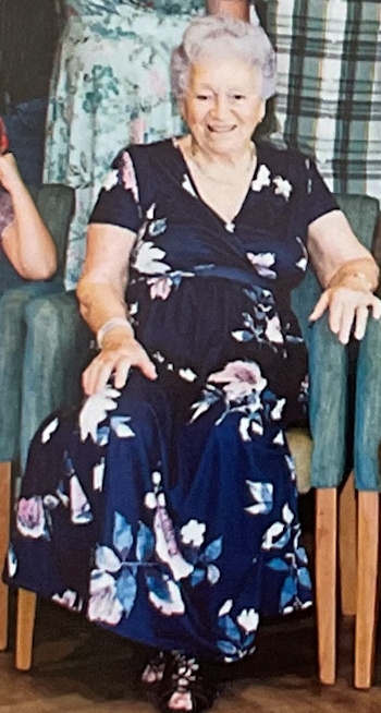 PatAandFamilyAt90-52s350w